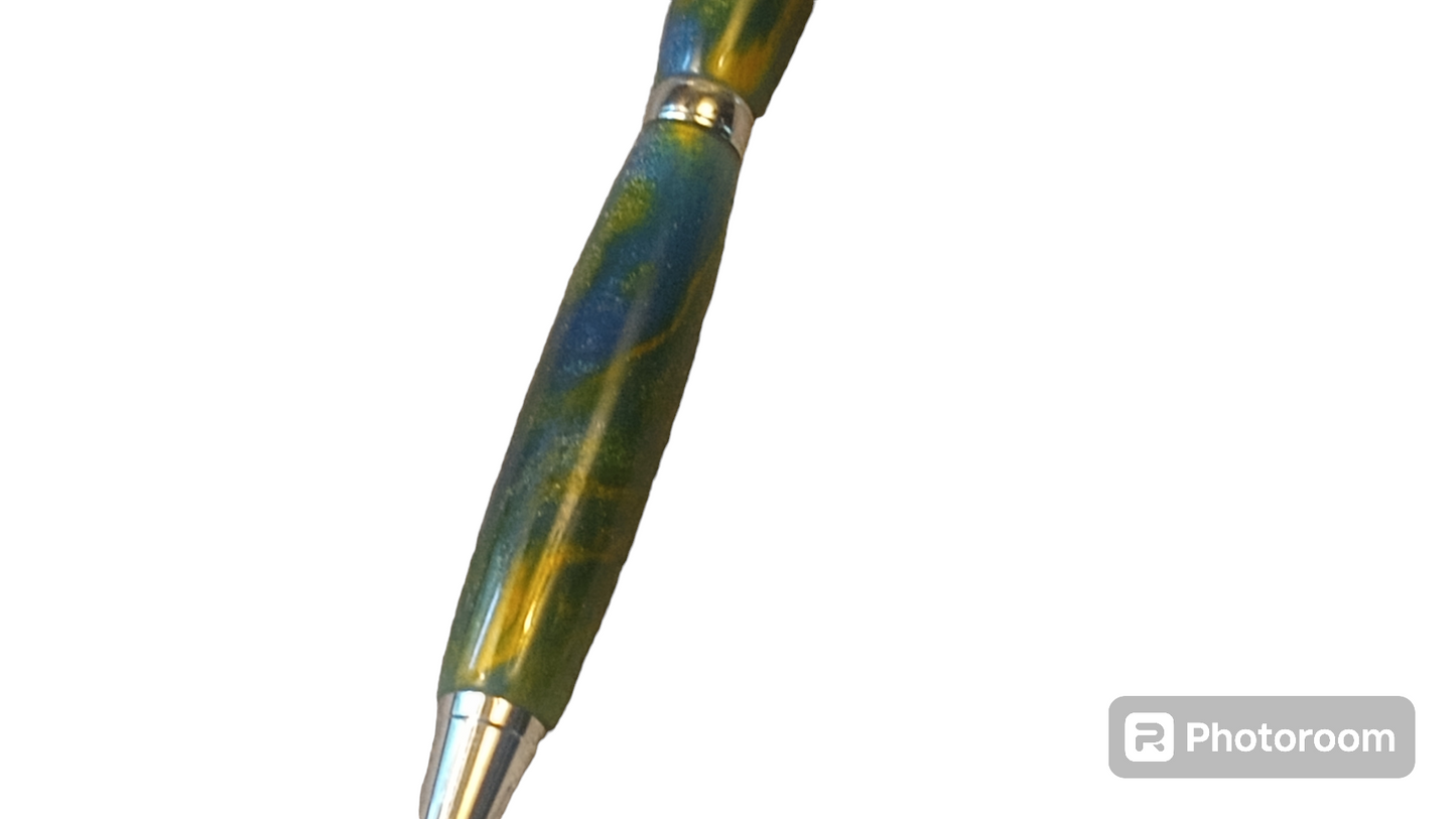 Acrylic Twist Action Refillable Ball Point Ink Pen Green With Gold High Lights