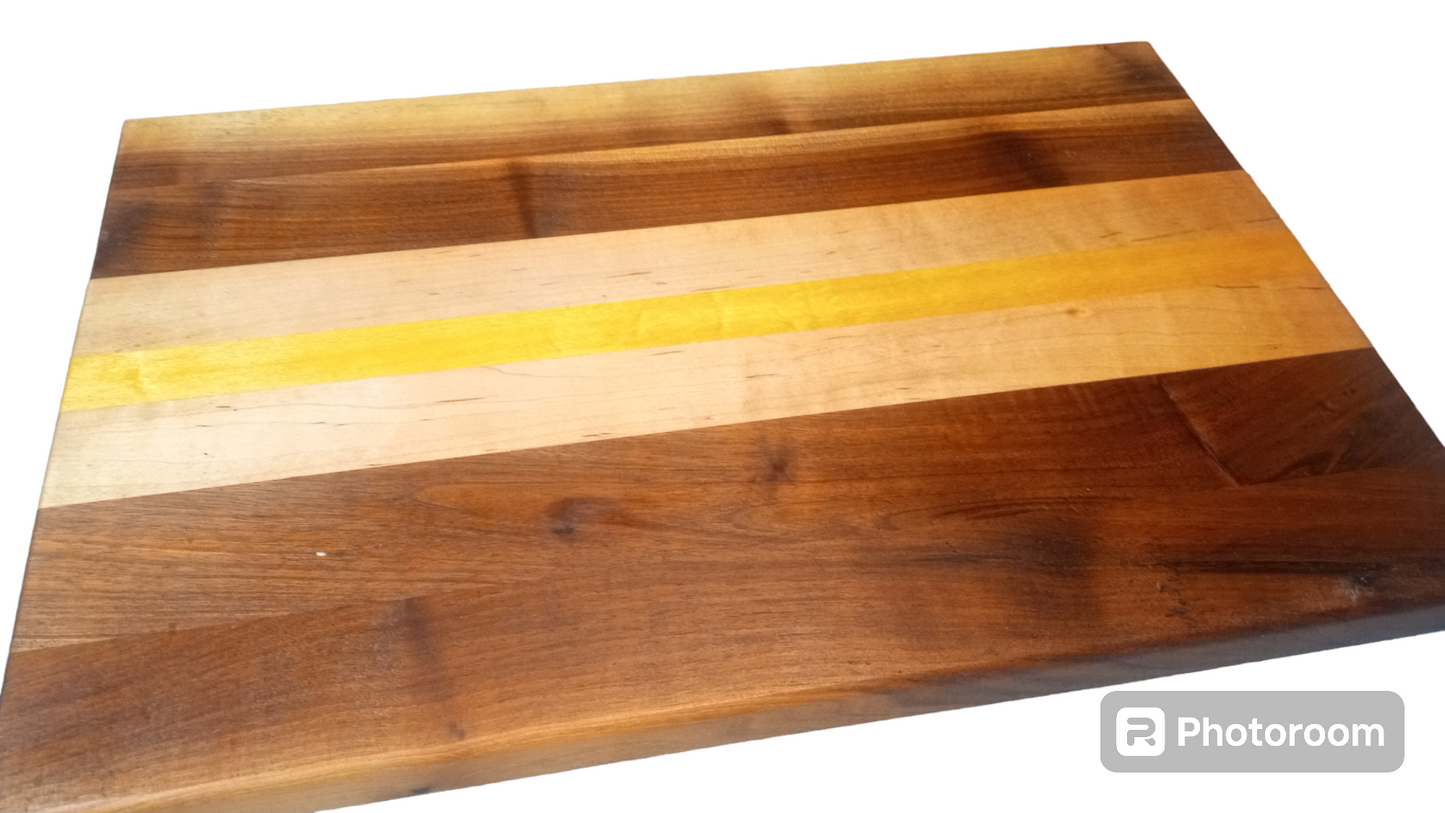 Handcrafted hardwood cutting board