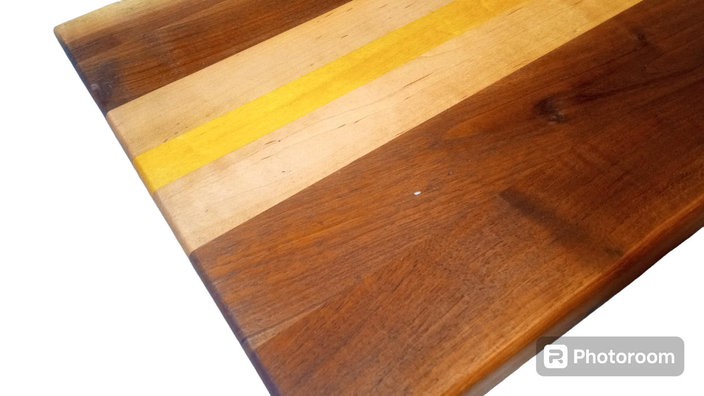 Handcrafted hardwood cutting board